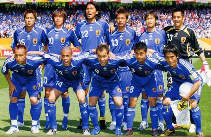 th_0Japan-06-adidasWC-blue-blue-blue-group